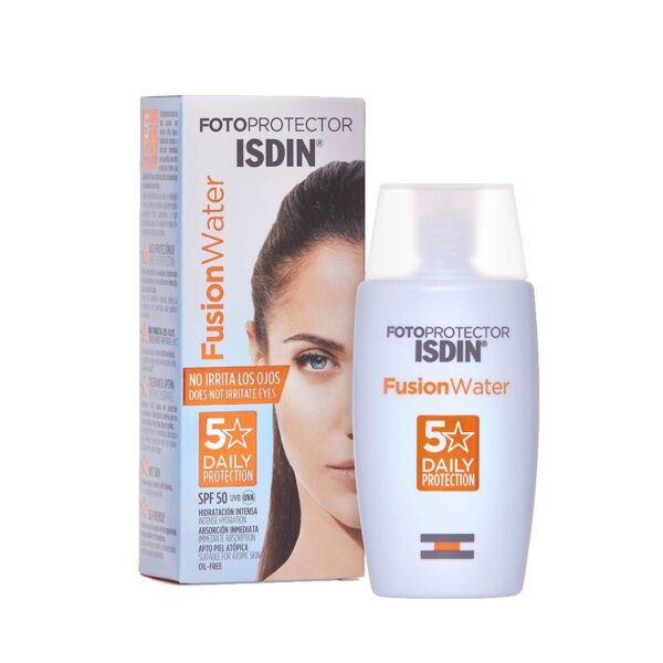 Protection solaire ISDIN Fotoprotector Fusion Fluid SPF 50+, texture fluide et légère, offre une haute protection contre les UVA/UVB, idéale pour les peaux sensibles, disponible en parapharmacie à Kénitra et parapharmacie en ligne.