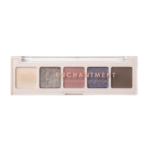 Palette de fards à paupières MUA Illusionist, nuances sophistiquées et pigmentées pour des looks élégants et créatifs, disponible en parapharmacie à Kénitra et parapharmacie en ligne.