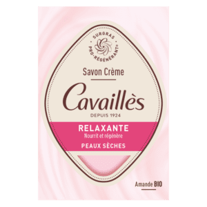 Savon crème relaxante Rogé Cavaillès, nettoyant doux pour peau sensible, apporte confort et hydratation, disponible en parapharmacie à Kénitra et parapharmacie en ligne.