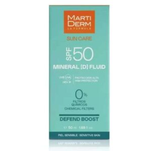 Fluide solaire Martiderm Sun Care Mineral D SPF 50 Defend Boost 50 ml, haute protection, disponible en parapharmacie Kénitra et parapharmacie en ligne.